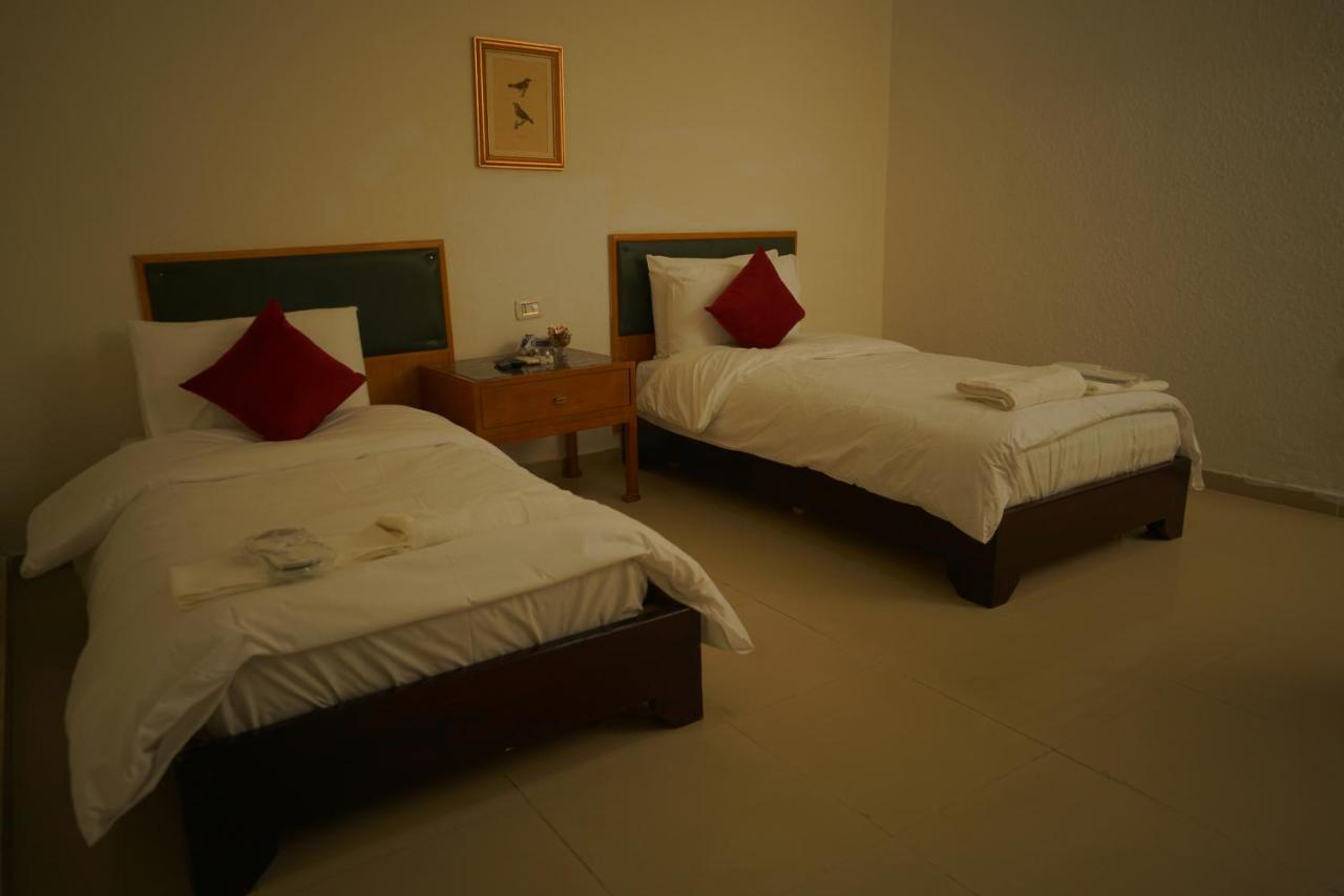 Petra Home Hotel Wadi Musa Zewnętrze zdjęcie