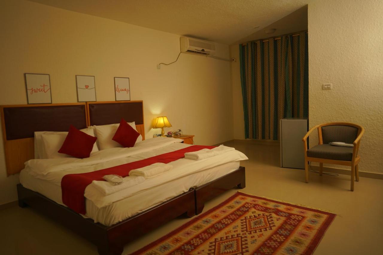 Petra Home Hotel Wadi Musa Zewnętrze zdjęcie