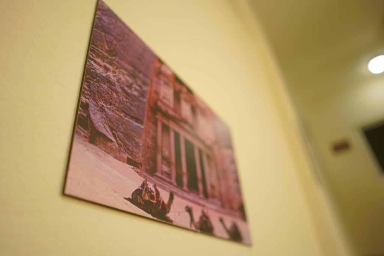 Petra Home Hotel Wadi Musa Zewnętrze zdjęcie